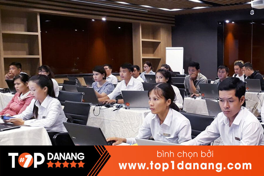 Học dạy Digital Marketing Đà Nẵng