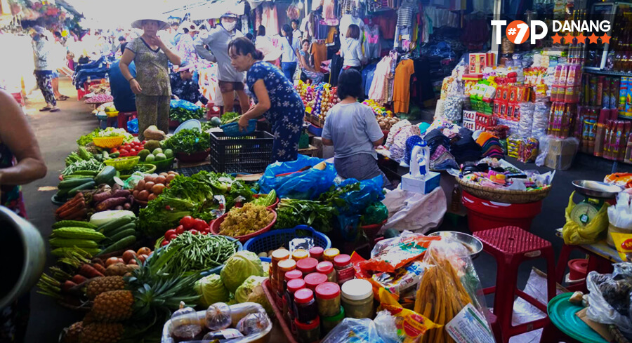 Mua hàng Chợ Cồn Đà Nẵng