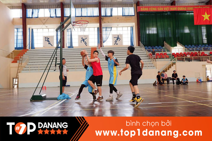 Học bóng rổ ở Đà Nẵng
