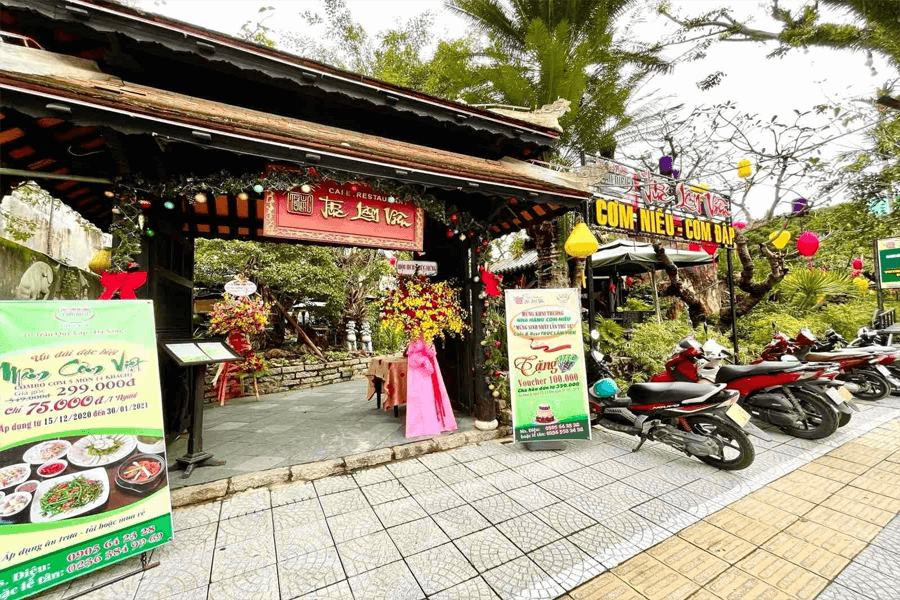 Nhà hàng Trúc Lâm Viên cafe ăn sáng Đà Nẵng