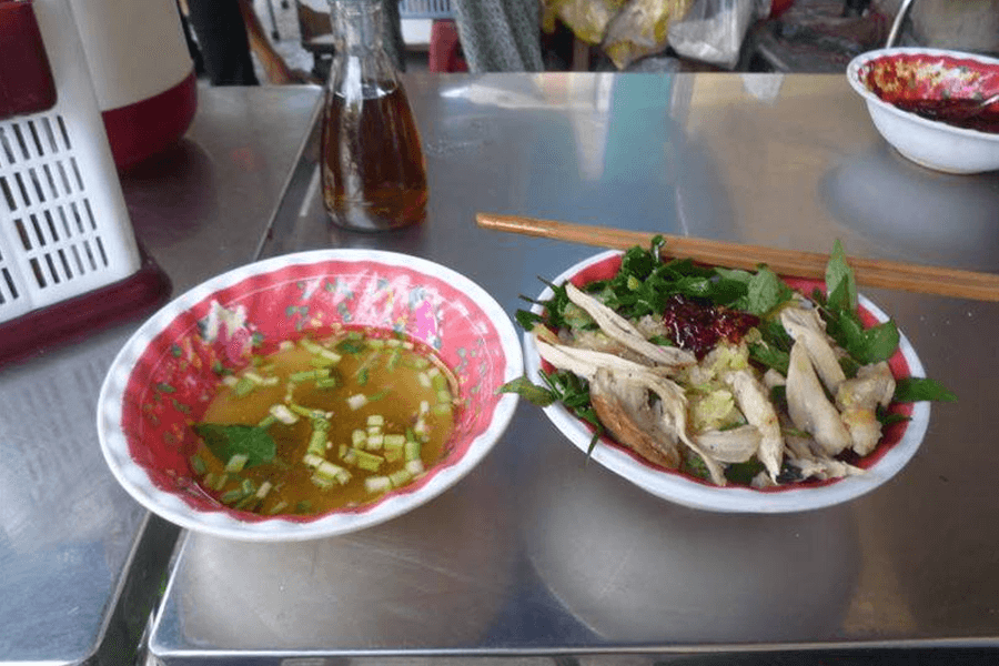 Ăn sáng ở đâu ngon tại Đà Nẵng - Xôi gà Nguyễn Thị Minh Khai