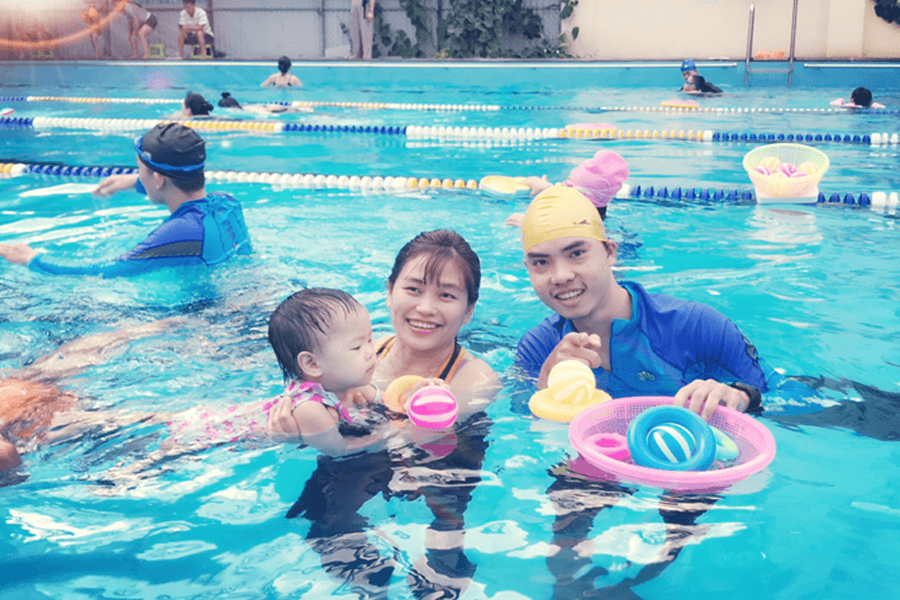Trung tâm dạy bơi tốt nhất Đà Nẵng - D A T